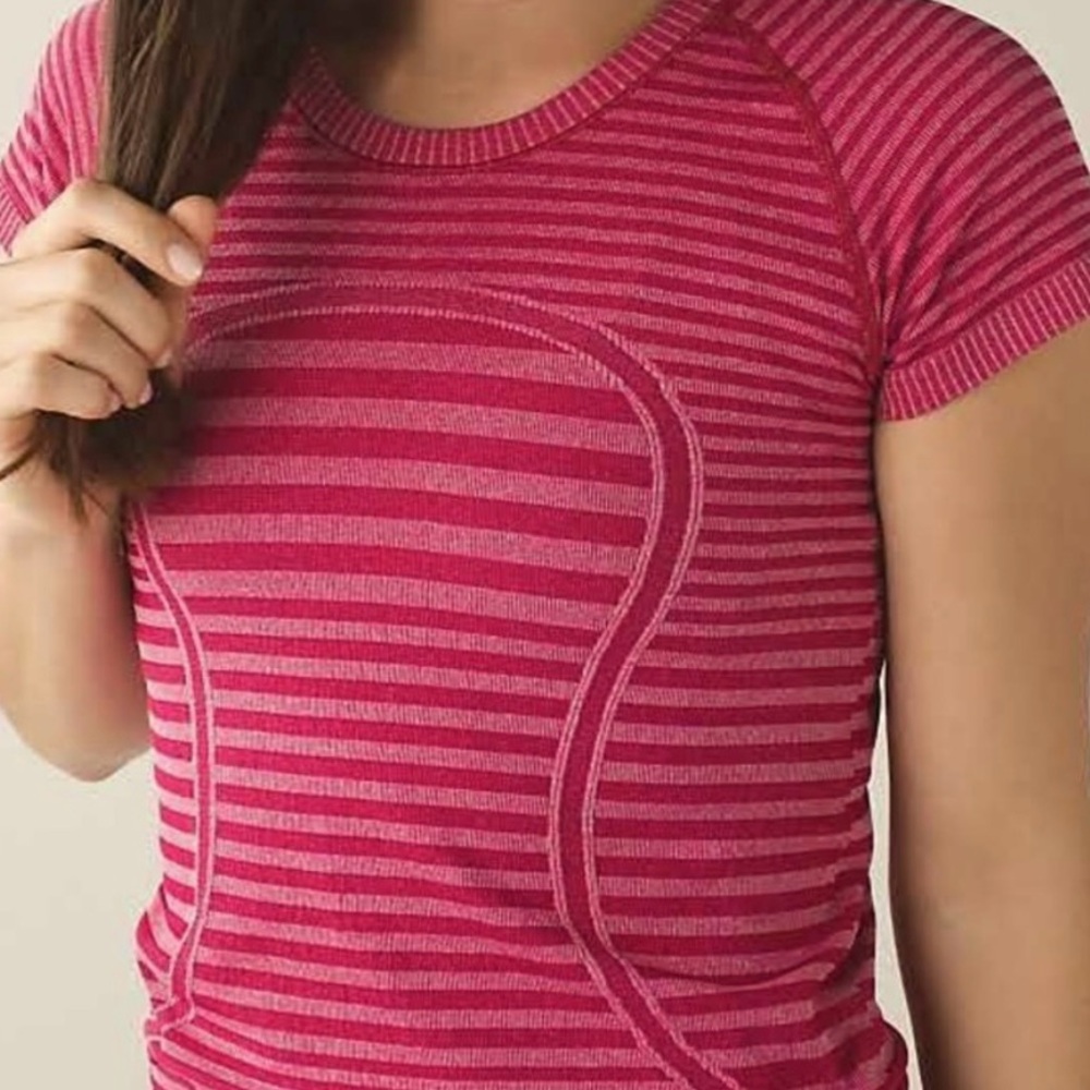Lululemon Swiftly SS Crew Neck Stripe Raspberry Pink Size 8
